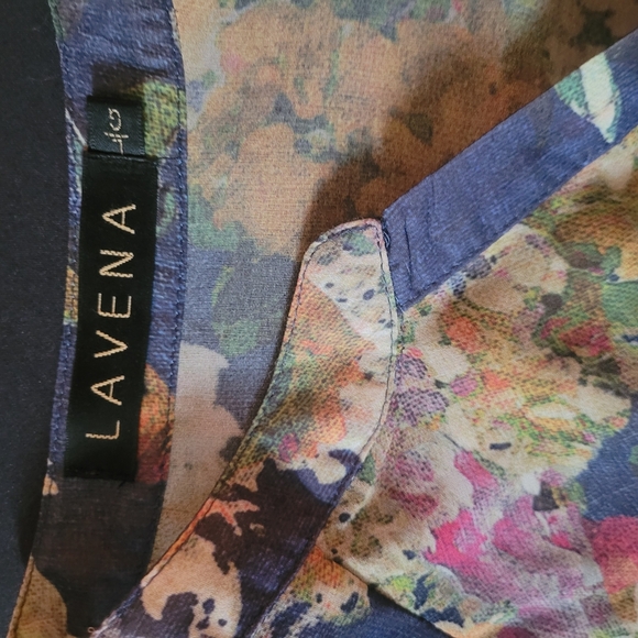 Lavena Semi-sheer Floral Blouse L - Picture 6 of 6